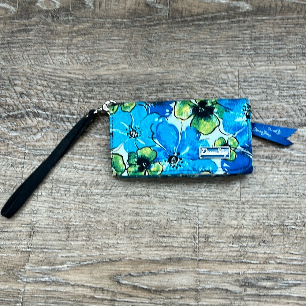 DONNA SHARP WRISTLET
